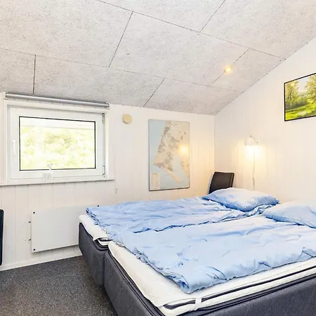 Five-bedroom Holiday In 18 펜션